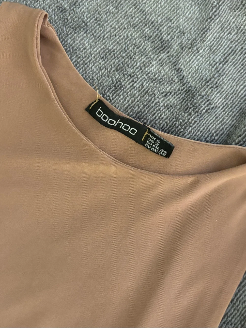 Boohoo Sleeveless High Neck Bodysuit in Tan - Picture 3 of 3
